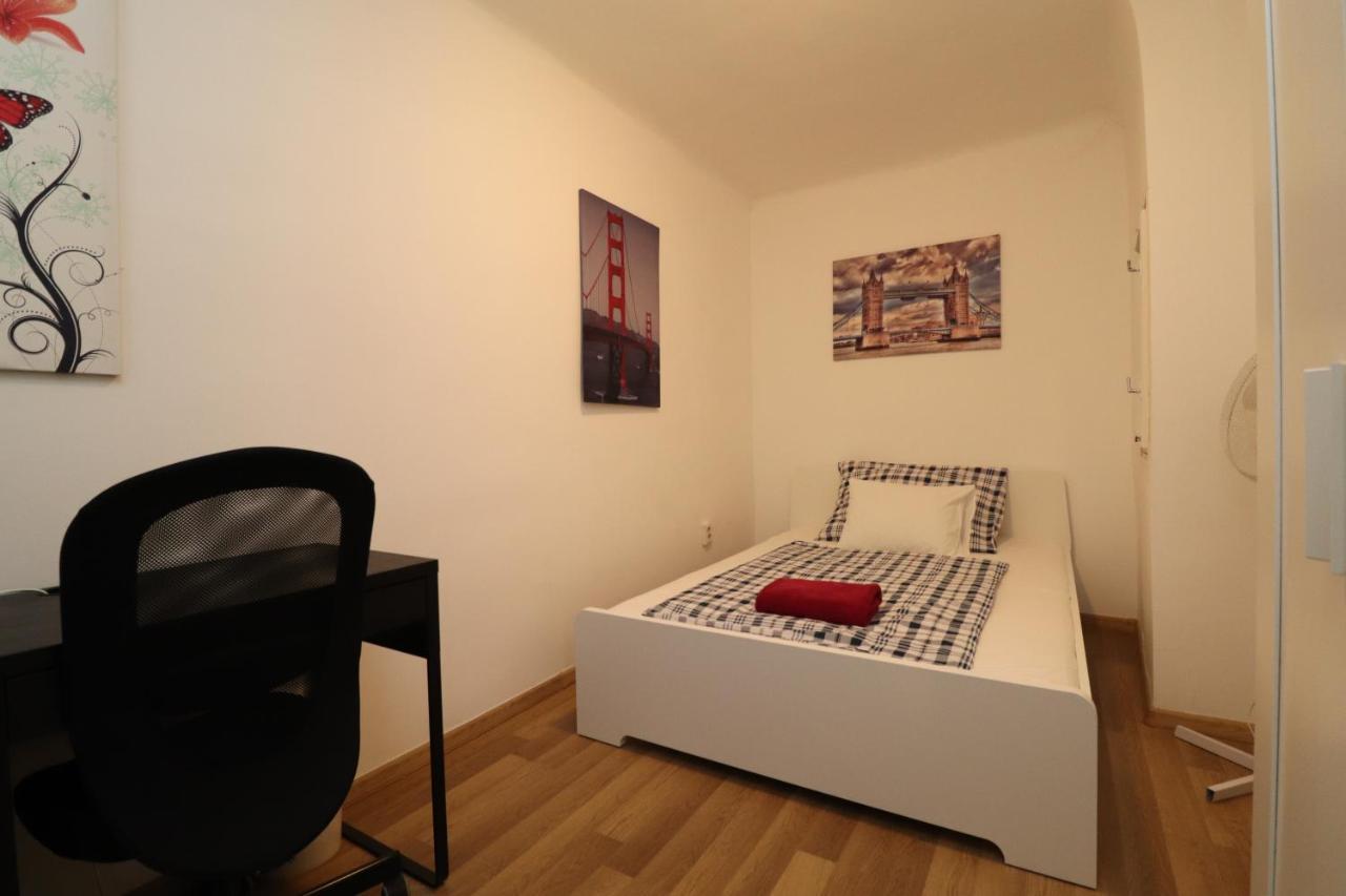 New Guest House A In Kiraly Street 106 Budapest Extérieur photo